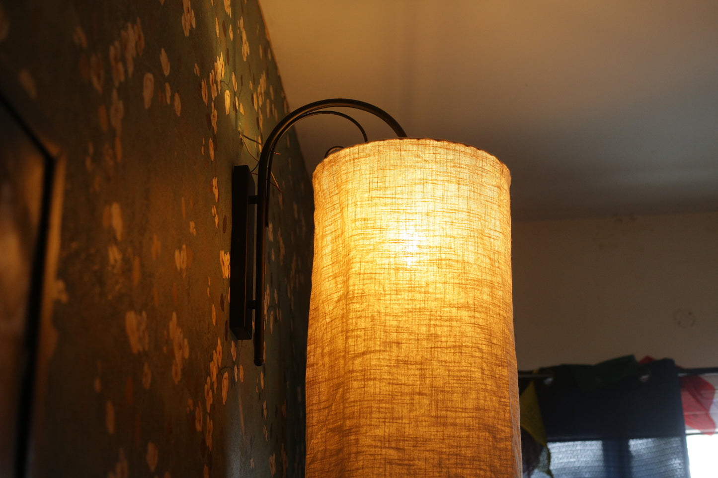 Rustic Aura Wall Light