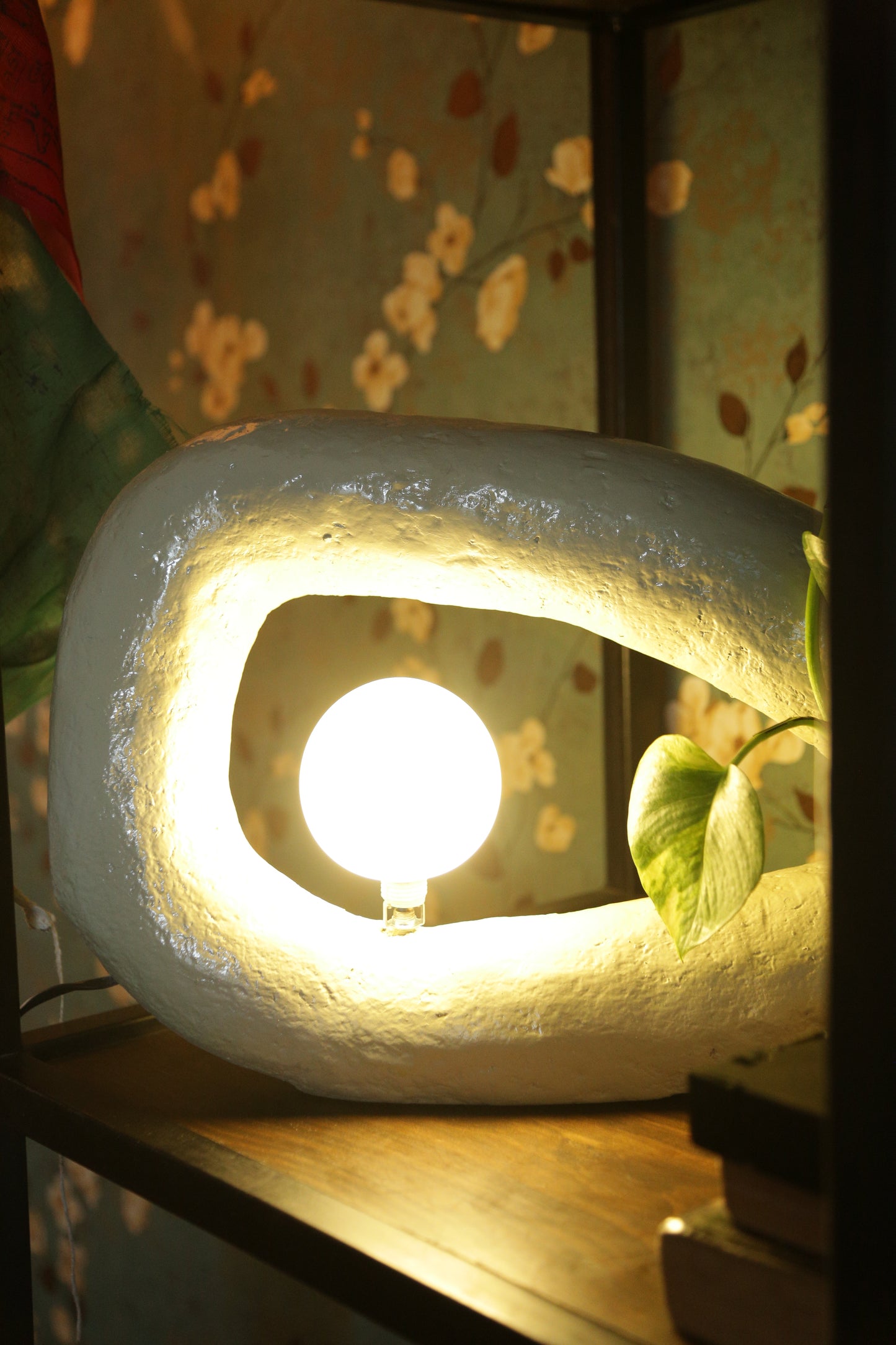 Modern Arch Table Lamp